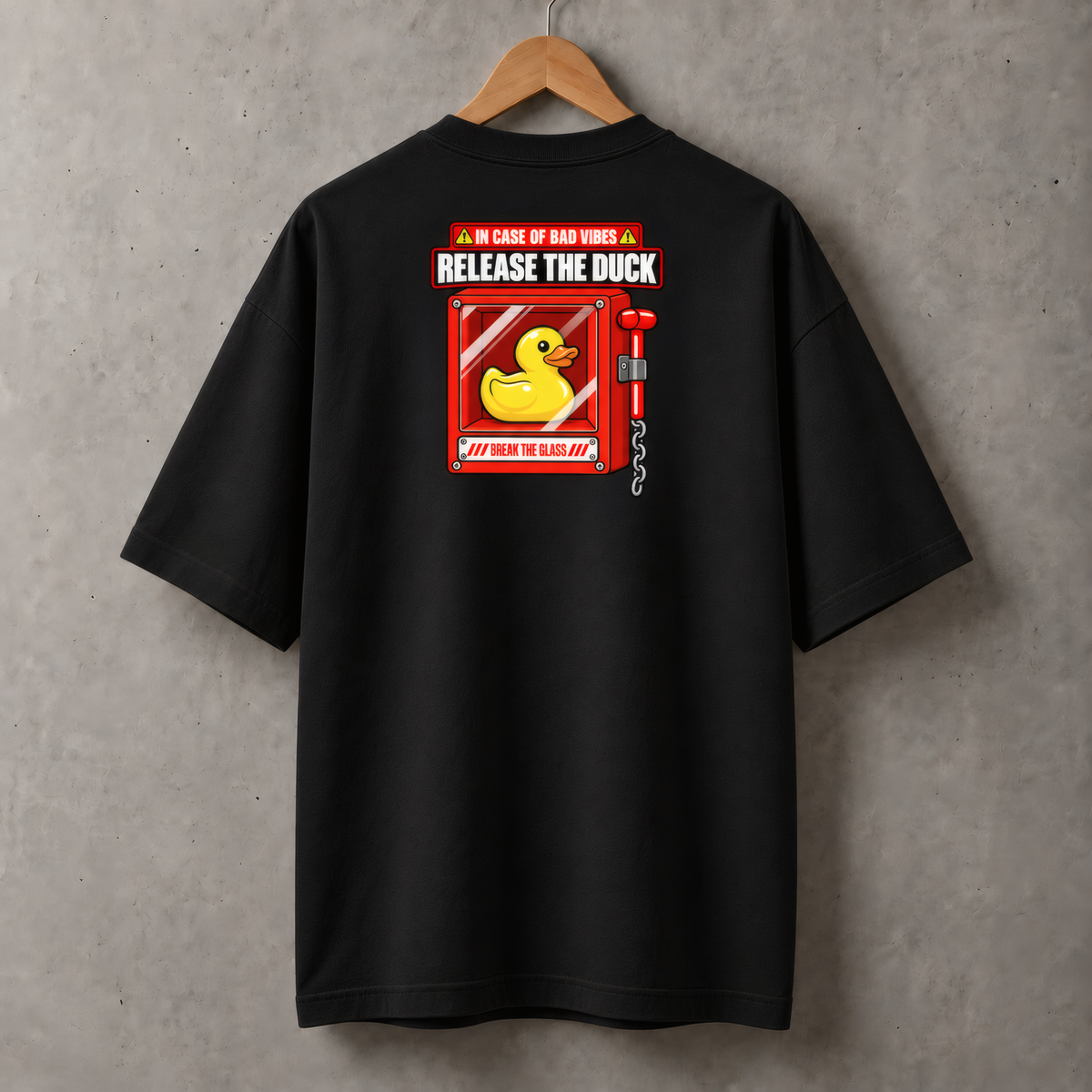 Camiseta Estampada Oversized - Rubber Duck Emergency