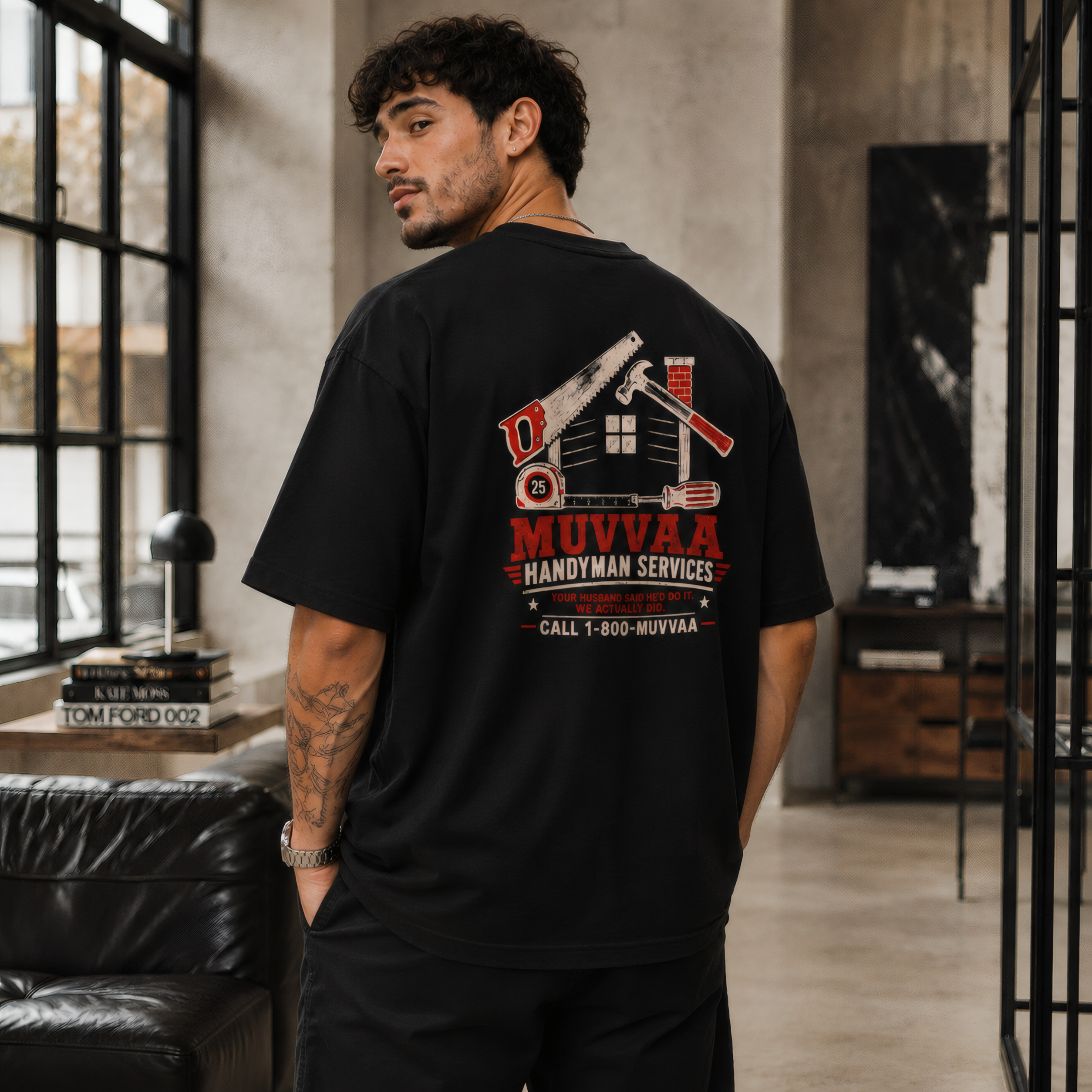 Camiseta Estampada Oversized - Handyman