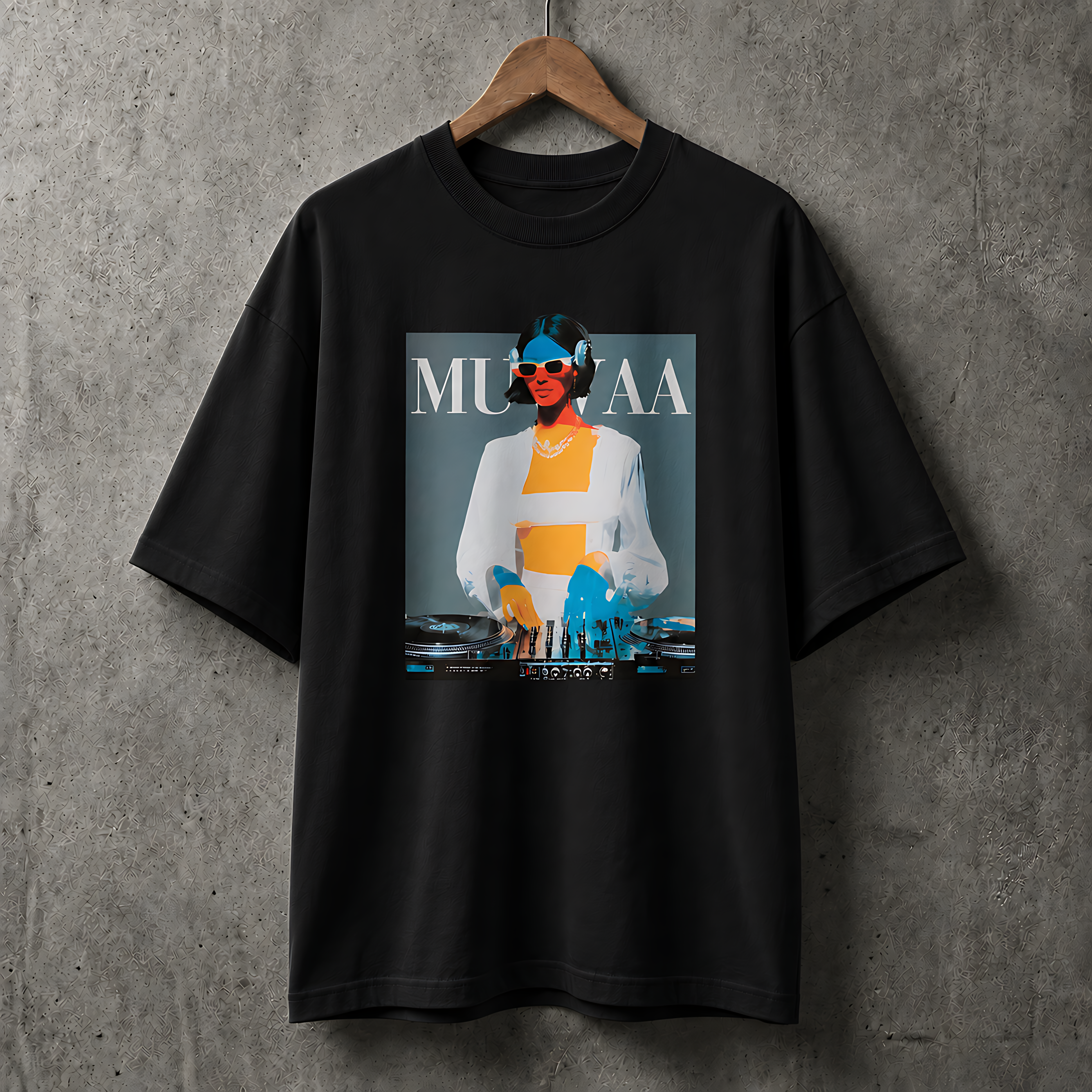 Camiseta Estampada Oversized She's a DJ